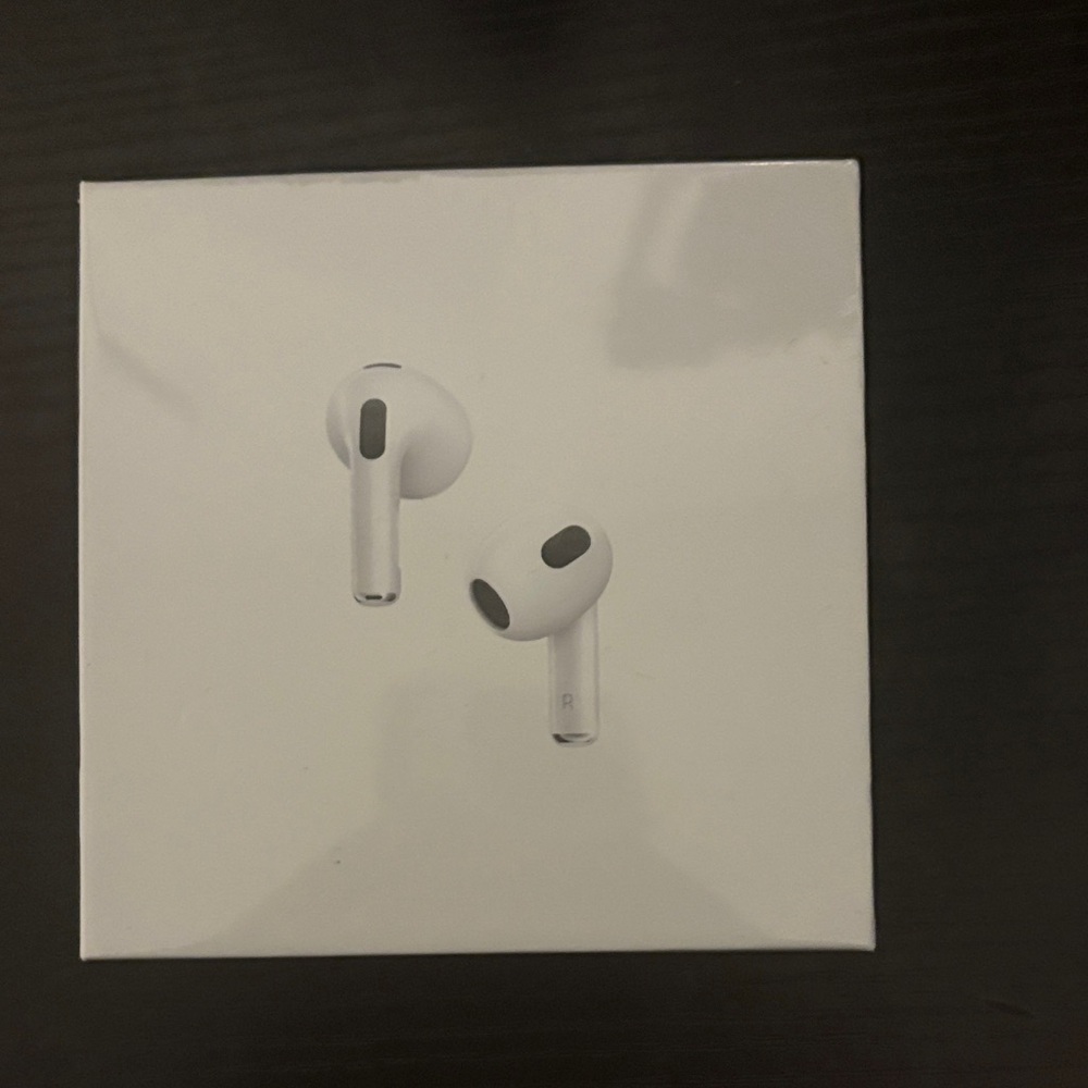 Apple AirPods (3rd Generation)